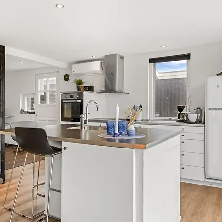 Adser - 300m From The Sea By Interhome