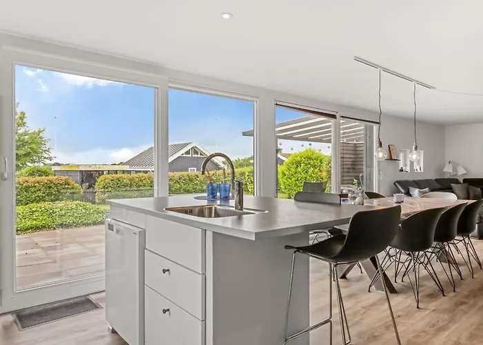 Adser - 300m From The Sea By Interhome Vakantiehuis Hejls